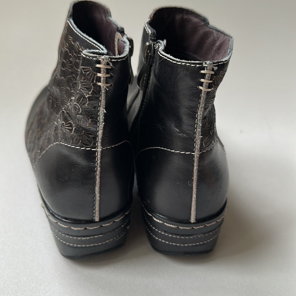 L’artiste Lene Boots Booties Black Size 36 EUR, 5.5 US - Picture 5 of 10